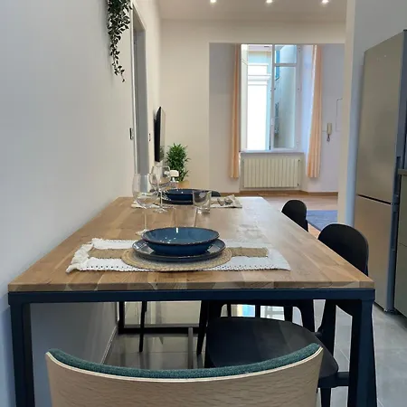 San Vincenzo Modern * ジェノヴァ