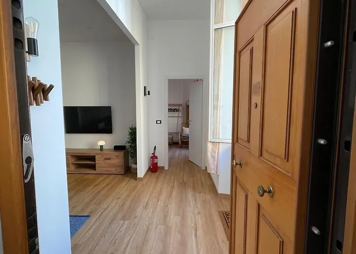 아파트 San Vincenzo Modern *